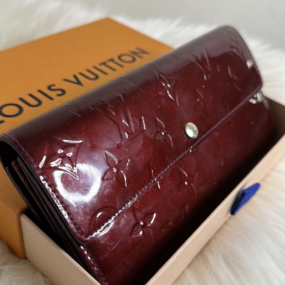 💯 Authentic Louis Vuitton Vernis  Sarah Long Wallet🍀 - Picture 8 of 16
